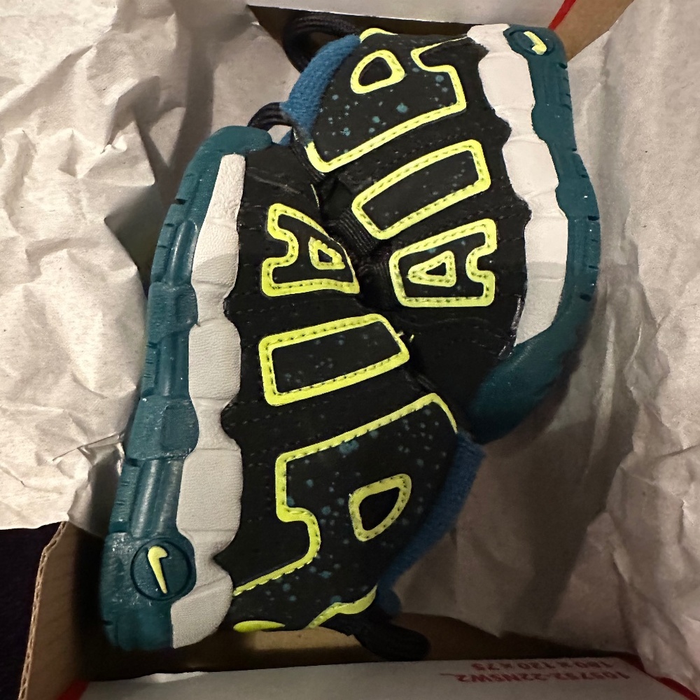 NIKE AIR MORE UPTEMPO (BT) INFANT SNEAKERS